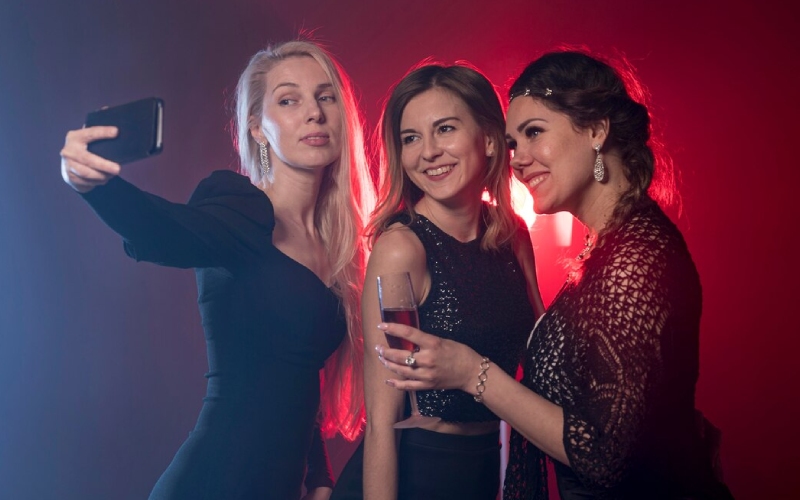 The Visuals of DJ Culture